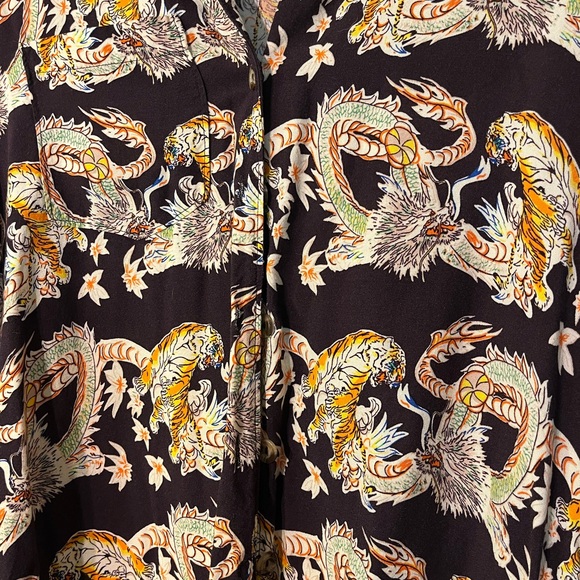 *EUC* Tiger ShirtDress from Urban Outfitters - Picture 3 of 6